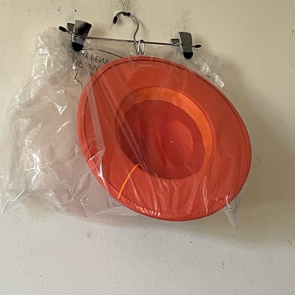 Ladies Hat. - Picture 6 of 6